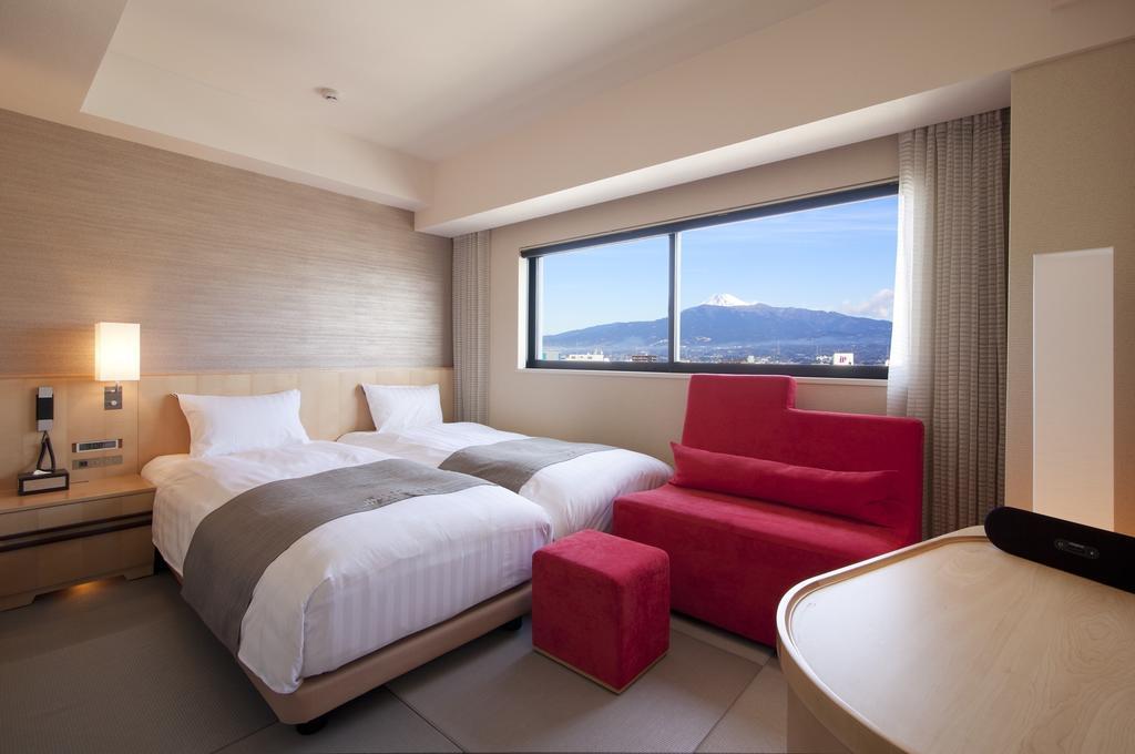 Cocochee Hotel Numazu Habitación foto